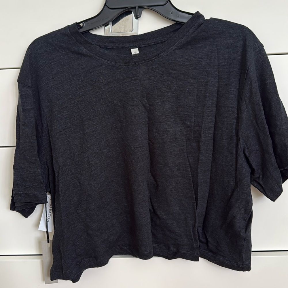 Group by babaton linen tshirt